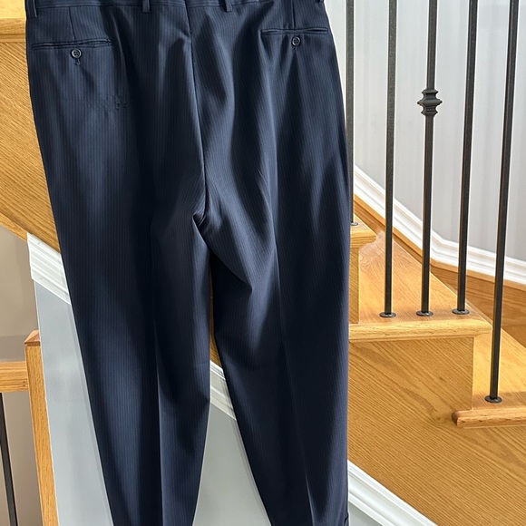 Giorgio Armani Suit - Navy Blue - Picture 9 of 15